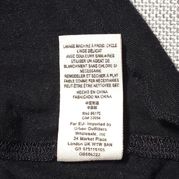 Free People Bittersweet Cold Shoulder Tee*Black* XSmall - Picture 7 of 12